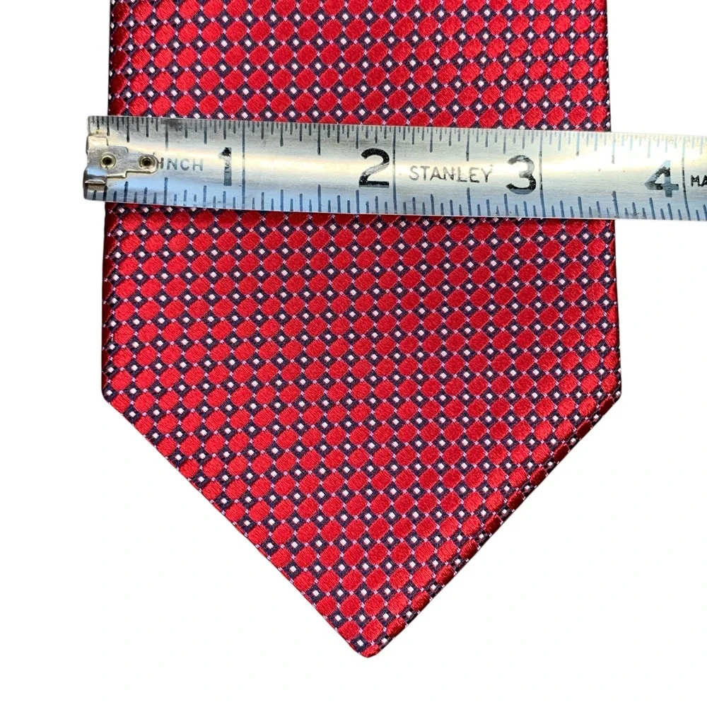 Cremieux red 100%‎ silk handmade tie